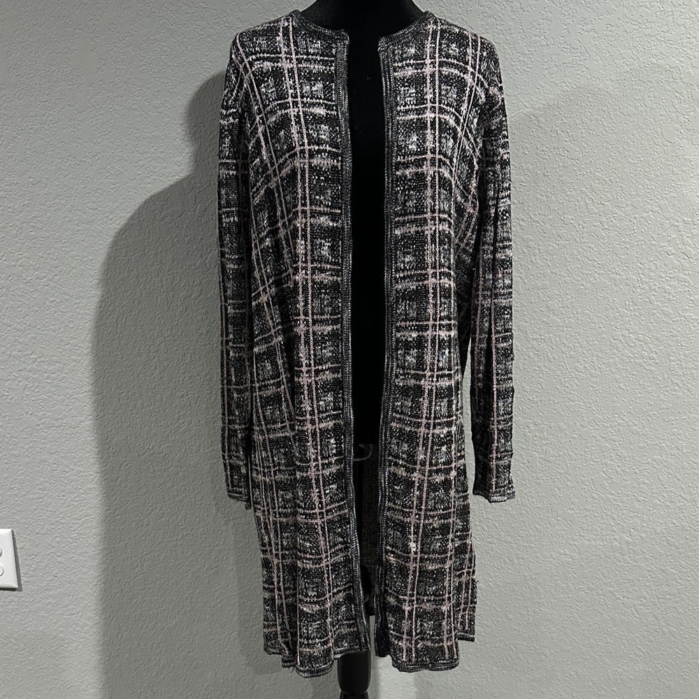 Plaid Open-Front Cardigan Sweater - Black and White